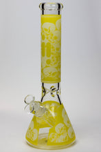 Load image into Gallery viewer, 14&quot; Infyniti Skull Glow in the dark 7 mm glass bong_12
