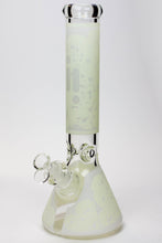 Load image into Gallery viewer, 14&quot; Infyniti Skull Glow in the dark 7 mm glass bong_13
